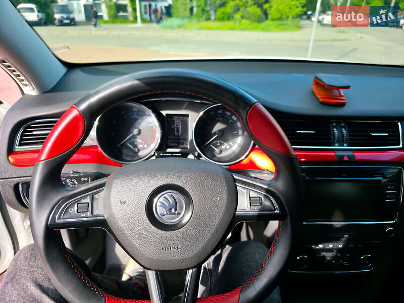 Универсал Skoda Superb 2013 в Киеве