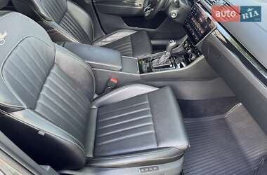 Лифтбек Skoda Superb 2019 в 