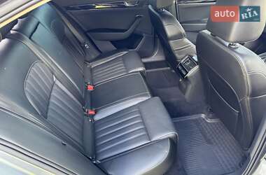 Лифтбек Skoda Superb 2019 в 