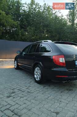 Универсал Skoda Superb 2012 в 