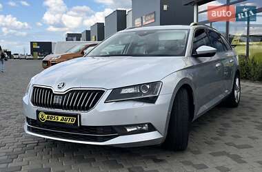 Універсал Skoda Superb 2018 в 