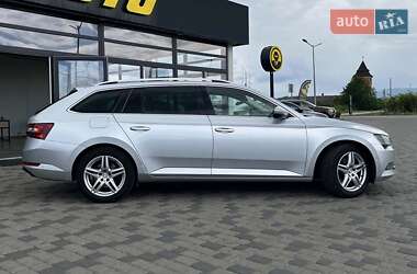Універсал Skoda Superb 2018 в 