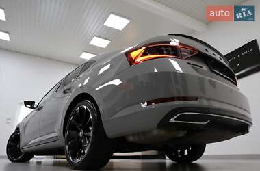 Ліфтбек Skoda Superb 2021 в 