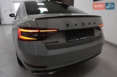 Ліфтбек Skoda Superb 2021 в 