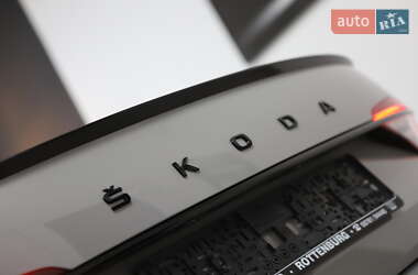 Ліфтбек Skoda Superb 2021 в 