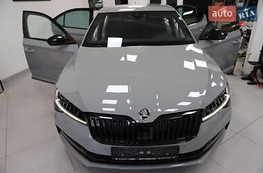 Ліфтбек Skoda Superb 2021 в 