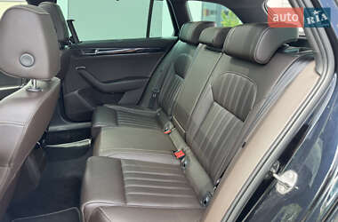 Універсал Skoda Superb 2020 в 