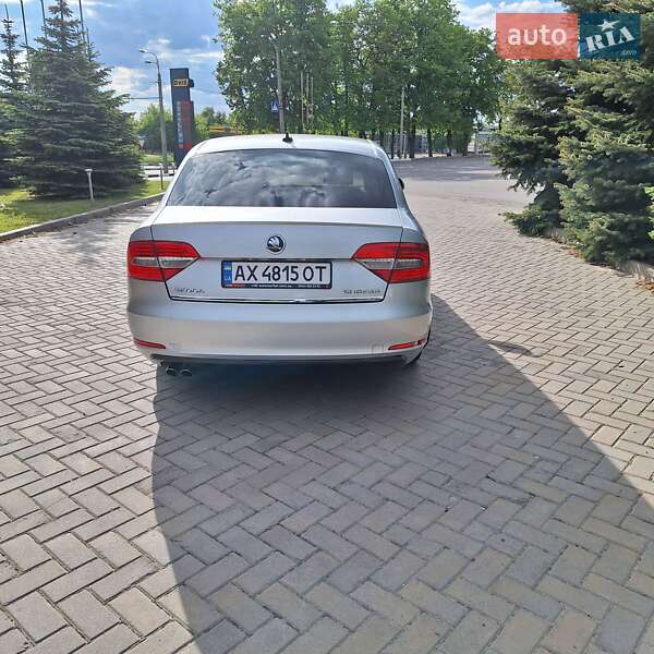 Лифтбек Skoda Superb 2013 в Харькове
