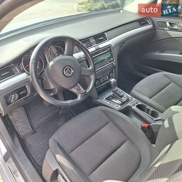 Лифтбек Skoda Superb 2013 в Харькове