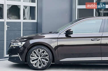 Ліфтбек Skoda Superb 2020 в 
