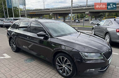 Универсал Skoda Superb 2016 в 
