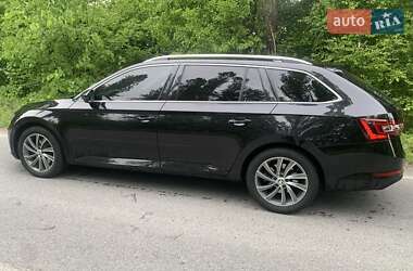 Універсал Skoda Superb 2017 в Житомирі