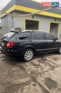 Универсал Skoda Superb 2011 в 