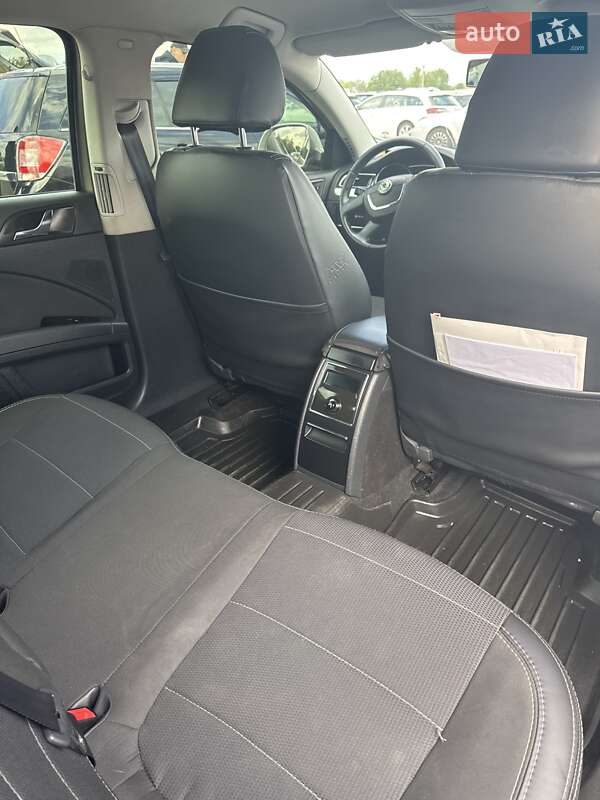 Ліфтбек Skoda Superb 2010 в Броварах