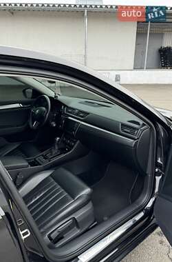 Ліфтбек Skoda Superb 2017 в 