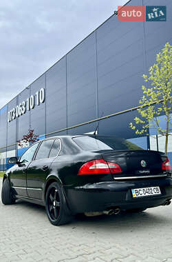 Лифтбек Skoda Superb 2009 в 