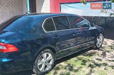 Универсал Skoda Superb 2012 в Чернигове