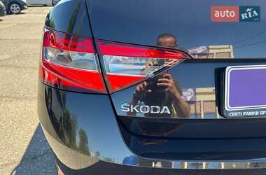 Лифтбек Skoda Superb 2018 в 