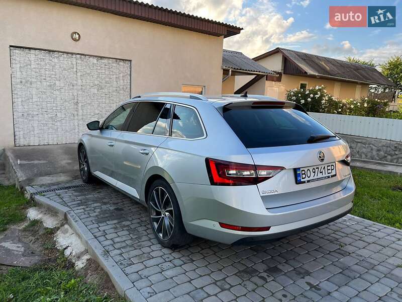 Універсал Skoda Superb 2016 в Тернополі