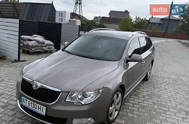 Универсал Skoda Superb 2010 в Городенке