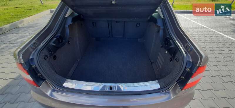 Лифтбек Skoda Superb 2012 в Софиевской Борщаговке