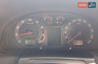 Ліфтбек Skoda Superb 2004 в 