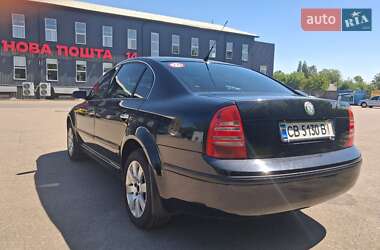 Ліфтбек Skoda Superb 2004 в 