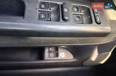 Ліфтбек Skoda Superb 2004 в 