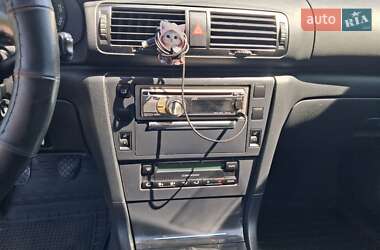Ліфтбек Skoda Superb 2004 в 