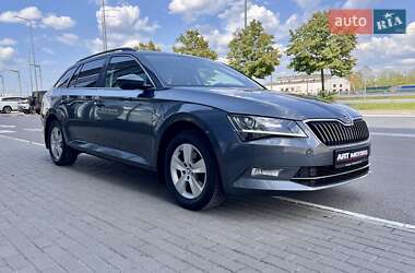 Универсал Skoda Superb 2016 в 