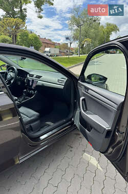 Лифтбек Skoda Superb 2018 в 