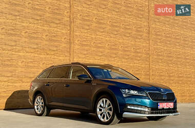 Универсал Skoda Superb 2022 в 