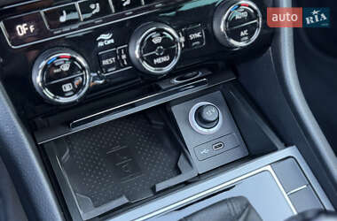 Универсал Skoda Superb 2022 в 