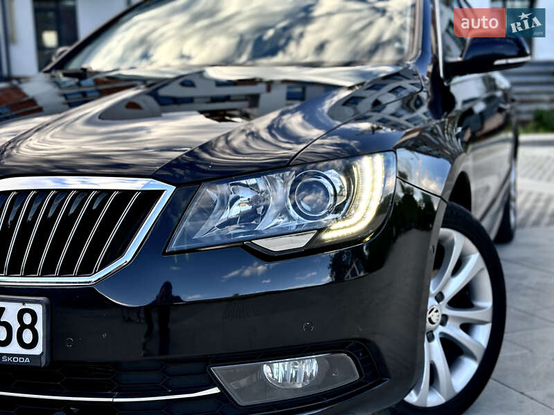 Лифтбек Skoda Superb 2014 в Львове