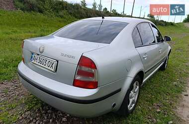 Ліфтбек Skoda Superb 2008 в Смілі