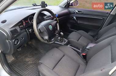 Ліфтбек Skoda Superb 2008 в 