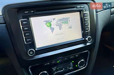 Лифтбек Skoda Superb 2013 в 
