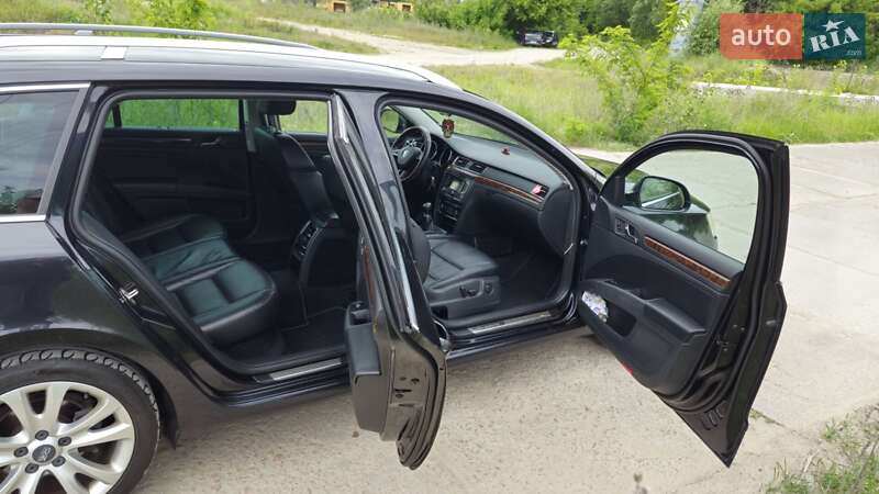 Универсал Skoda Superb 2013 в Киеве