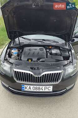 Универсал Skoda Superb 2013 в 