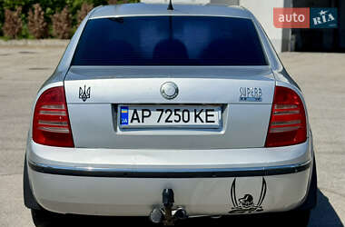 Ліфтбек Skoda Superb 2002 в 