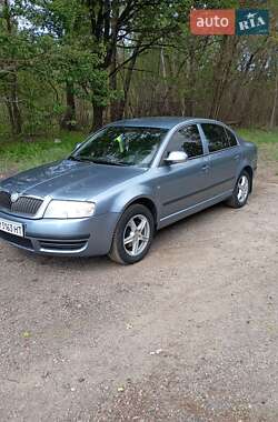 Лифтбек Skoda Superb 2007 в Коростене