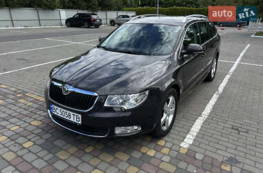 Универсал Skoda Superb 2010 в 