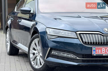 Ліфтбек Skoda Superb 2020 в 