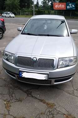 Лифтбек Skoda Superb 2004 в Киеве