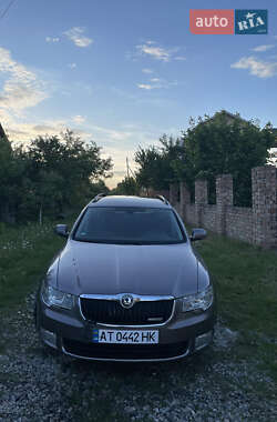 Универсал Skoda Superb 2011 в 