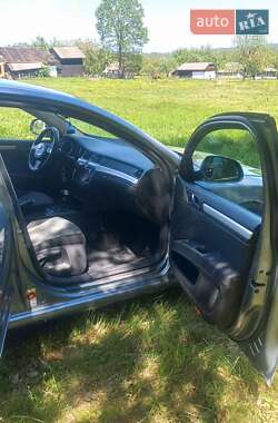 Лифтбек Skoda Superb 2009 в 