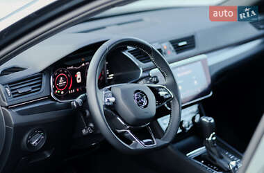 Лифтбек Skoda Superb 2021 в 