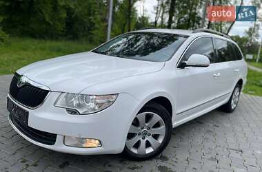 Универсал Skoda Superb 2012 в Дрогобыче