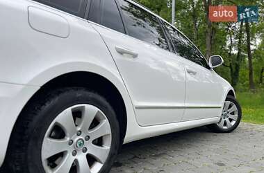Универсал Skoda Superb 2012 в 