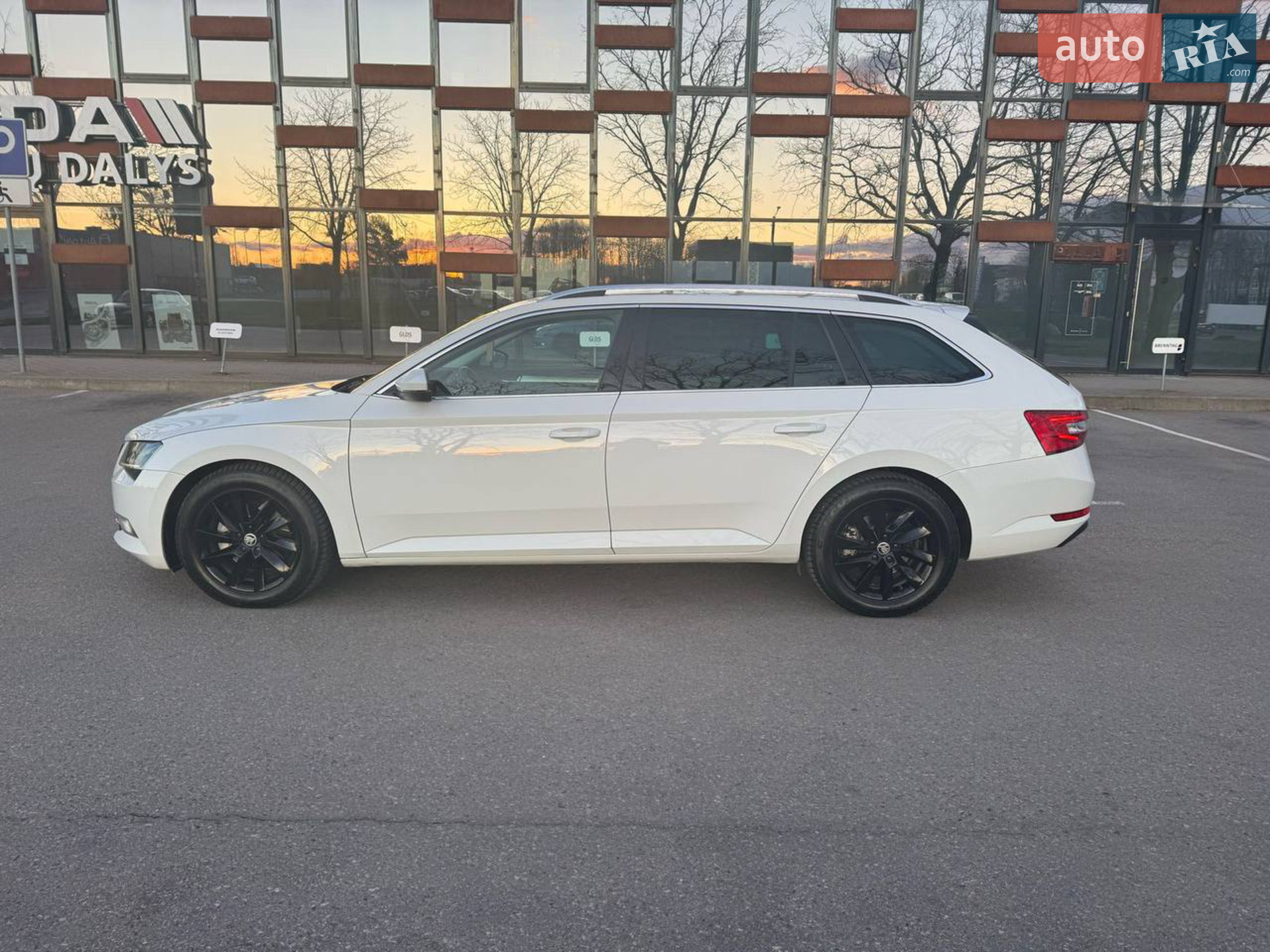2018 Skoda Superb - мініатюра 4